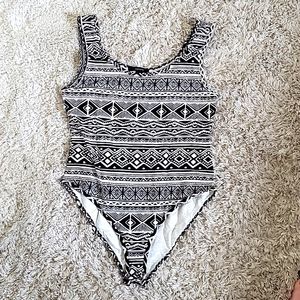 NWOT Bodysuit Tank w Aztec Print